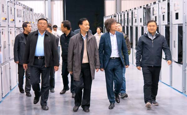 寧波菲仕公司總裁任文杰一行赴長城電工參觀交流，共探技術(shù)創(chuàng)新合作新機(jī)遇