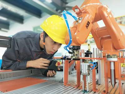 福建工業學校 中職旗艦賦能，擁抱出彩人生——工業機器人專業的時代召喚